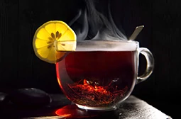 آیا نوشیدنی گرم باعث خنک شدن ما می شود؟