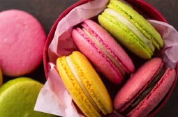 انواع طعم های شیرینی ماکارون و نکات پخت