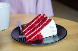 طرز-تهیه-کیک-رد-ولوت