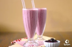 طرز تهیه میلک شیک آلبالو