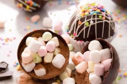 طرز-تهیه-بمب-شکلاتی